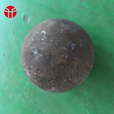 Bolas de acero redondas de material de bauxita Bola de rodamiento de acero forjado 62HRC